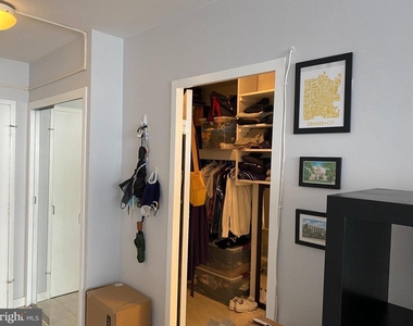 940 25th Street Nw - Photo Thumbnail 15