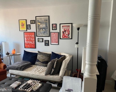 940 25th Street Nw - Photo Thumbnail 2