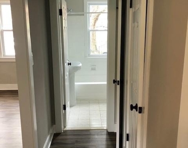 2612 29th Street Se - Photo Thumbnail 14