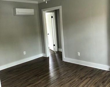 2612 29th Street Se - Photo Thumbnail 10