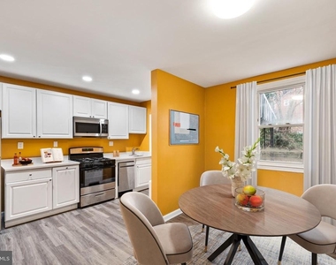 2412 18th Street Se - Photo Thumbnail 5