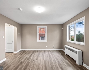 2412 18th Street Se - Photo Thumbnail 9