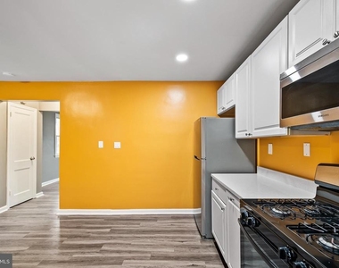 2412 18th Street Se - Photo Thumbnail 13