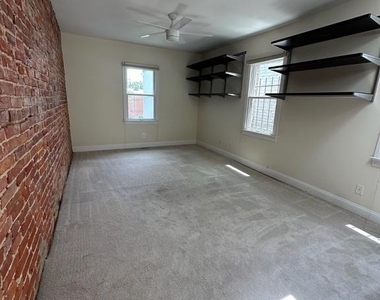 1805 9th Street Nw - Photo Thumbnail 7