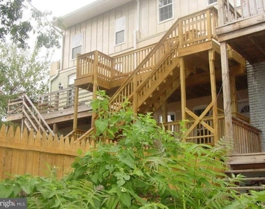 13 Ne S Street Ne - Photo Thumbnail 9