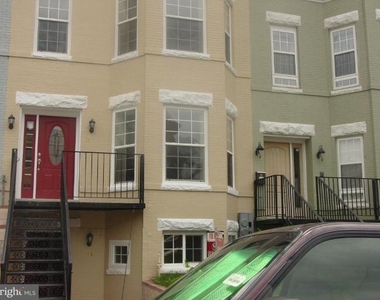 13 Ne S Street Ne - Photo Thumbnail 7