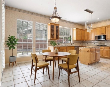 10707 Bramblecrest Dr - Photo Thumbnail 5