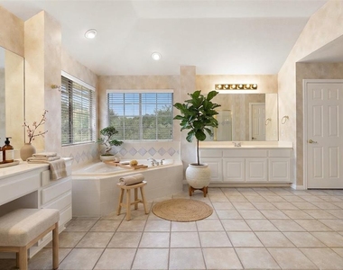10707 Bramblecrest Dr - Photo Thumbnail 8