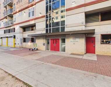 711 W 26th St - Photo Thumbnail 9