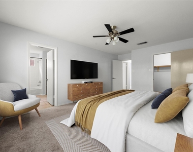 10410 Cayuse Cv - Photo Thumbnail 13
