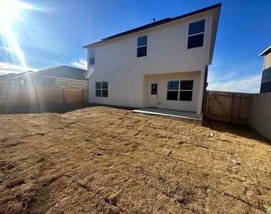 361 Sonterra Dr - Photo Thumbnail 32