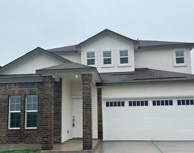 361 Sonterra Dr - Photo Thumbnail 3