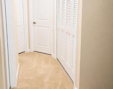 2046 Elm Tree Ct - Photo Thumbnail 11