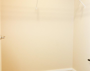 1600 Barton Springs Rd - Photo Thumbnail 20