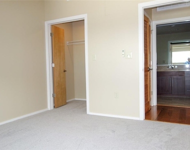 1600 Barton Springs Rd - Photo Thumbnail 22