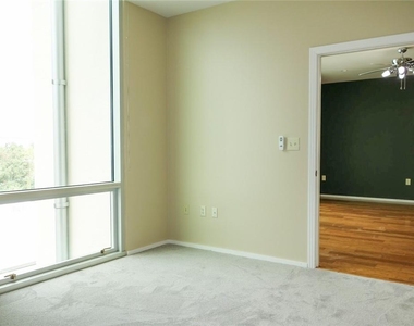 1600 Barton Springs Rd - Photo Thumbnail 13