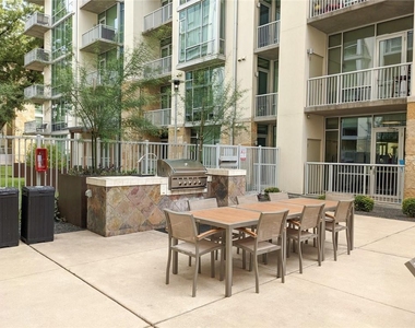 1600 Barton Springs Rd - Photo Thumbnail 28