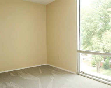 1600 Barton Springs Rd - Photo Thumbnail 14