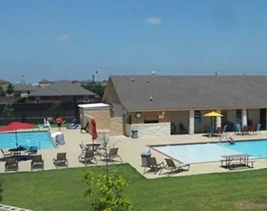 126 Sandstone Dr - Photo Thumbnail 16