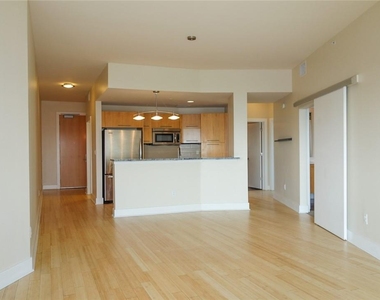 603 Davis St - Photo Thumbnail 11