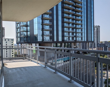 603 Davis St - Photo Thumbnail 14