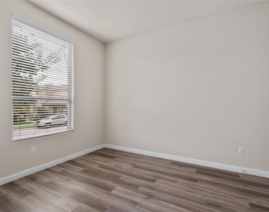 6907 Idea Rd - Photo Thumbnail 13