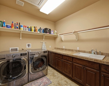 187 Territory Dr - Photo Thumbnail 25