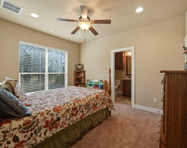 187 Territory Dr - Photo Thumbnail 19