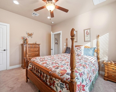 187 Territory Dr - Photo Thumbnail 21