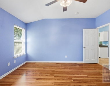 432 Thunderstorm Ave - Photo Thumbnail 9