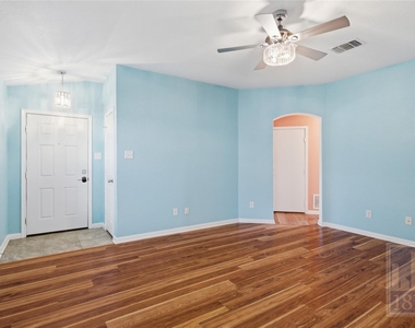 432 Thunderstorm Ave - Photo Thumbnail 1