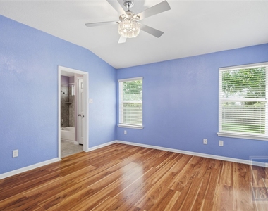 432 Thunderstorm Ave - Photo Thumbnail 11