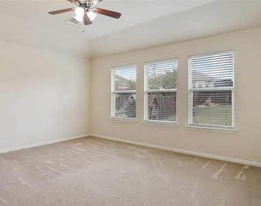 11716 Dunblane Way - Photo Thumbnail 20