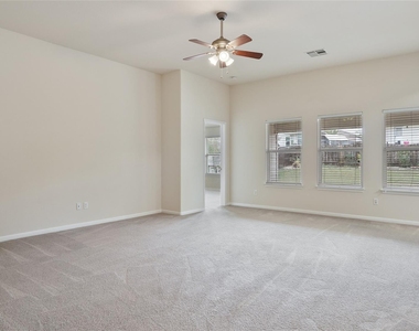 11716 Dunblane Way - Photo Thumbnail 9