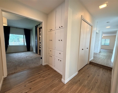 115 Spanish Oak Cir - Photo Thumbnail 13