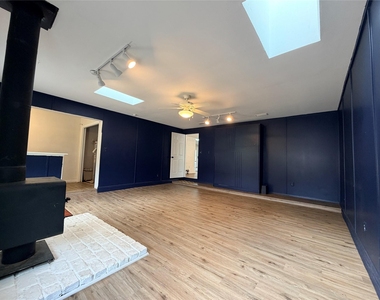 115 Spanish Oak Cir - Photo Thumbnail 10