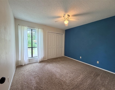 115 Spanish Oak Cir - Photo Thumbnail 15