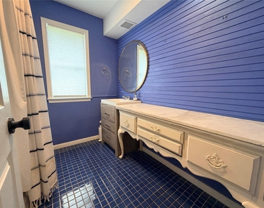 115 Spanish Oak Cir - Photo Thumbnail 16