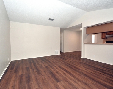 11314 Walnut Ridge Dr - Photo Thumbnail 1