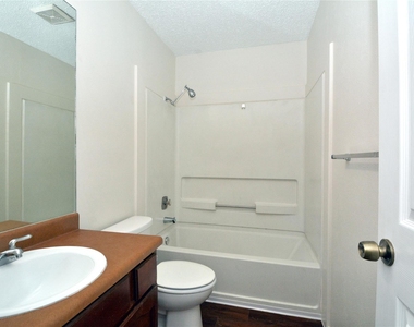 11314 Walnut Ridge Dr - Photo Thumbnail 15