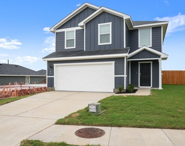 148 Garcia St - Photo Thumbnail 2