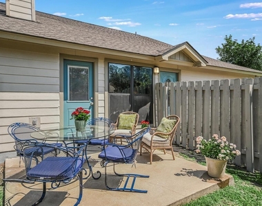 439 Sailmaster St - Photo Thumbnail 17