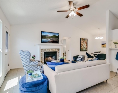 439 Sailmaster St - Photo Thumbnail 5