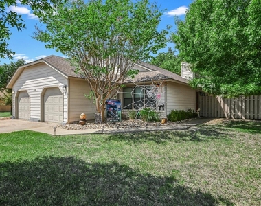 439 Sailmaster St - Photo Thumbnail 1