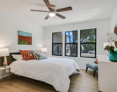 439 Sailmaster St - Photo Thumbnail 10