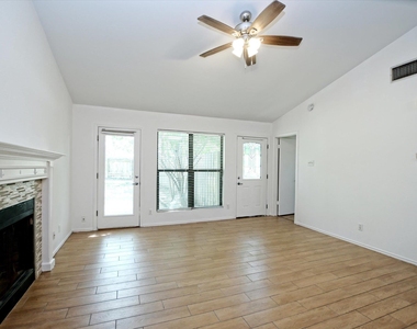 439 Sailmaster St - Photo Thumbnail 8