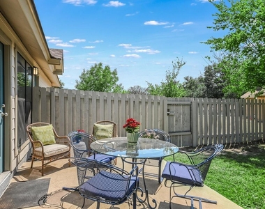 439 Sailmaster St - Photo Thumbnail 16