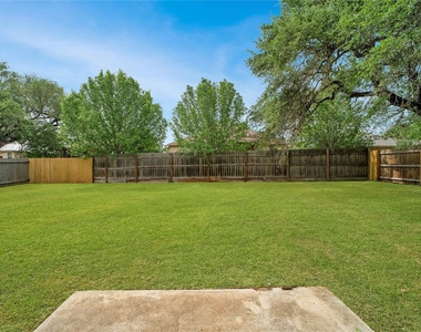121 Park Ln - Photo Thumbnail 29