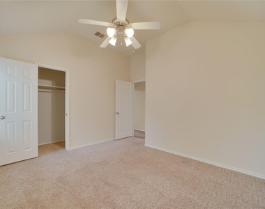 121 Park Ln - Photo Thumbnail 25