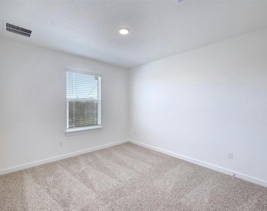 2301 Wallin Bradley Dr - Photo Thumbnail 22